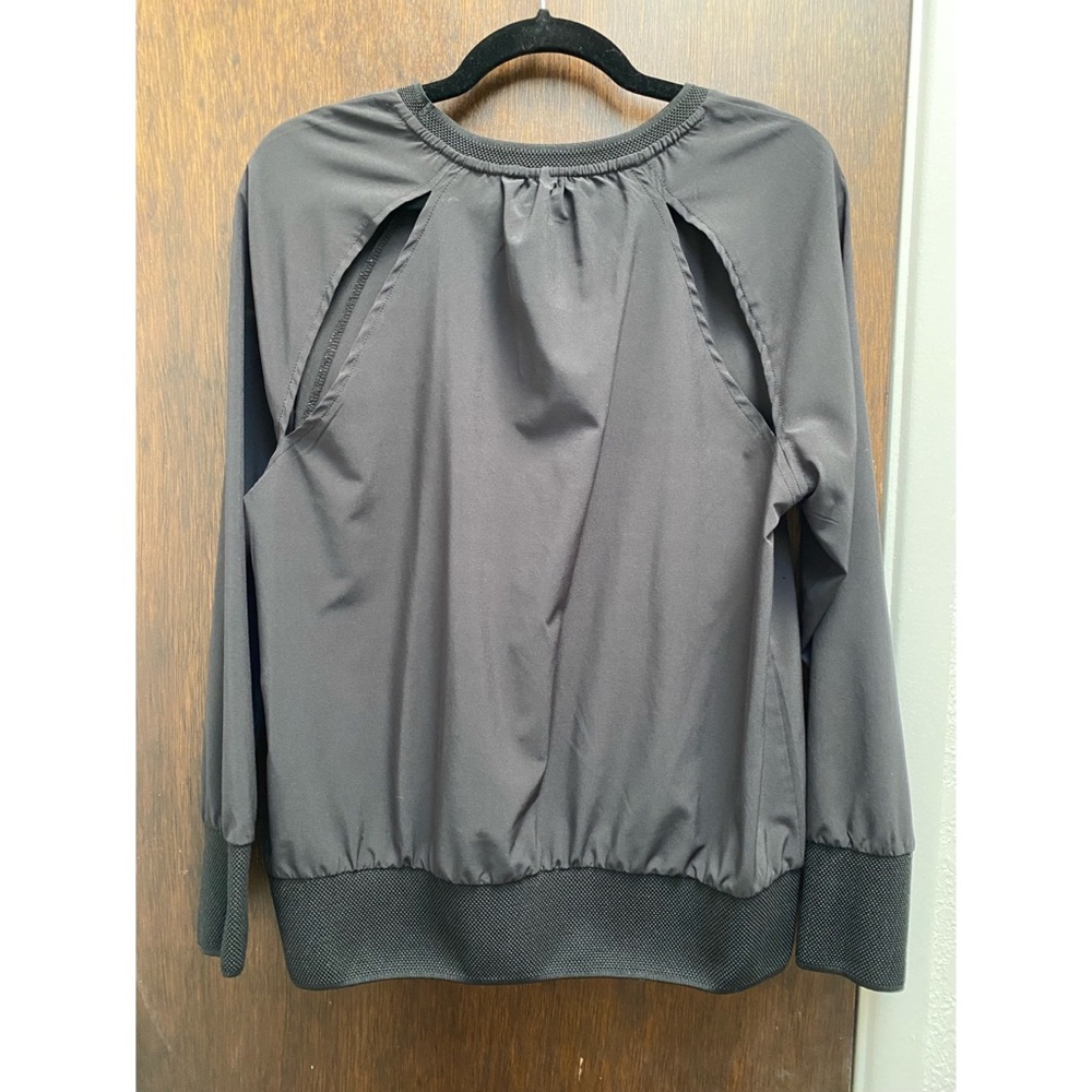 Fabletics Pullover - Picture 5 of 5